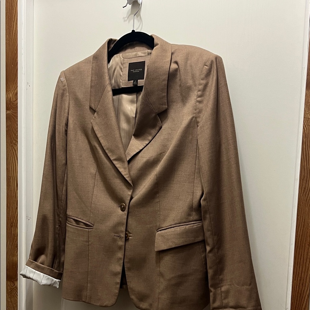 NWOT Women’s Brown Tailored Blazer - Classic Single-Breasted Jacket